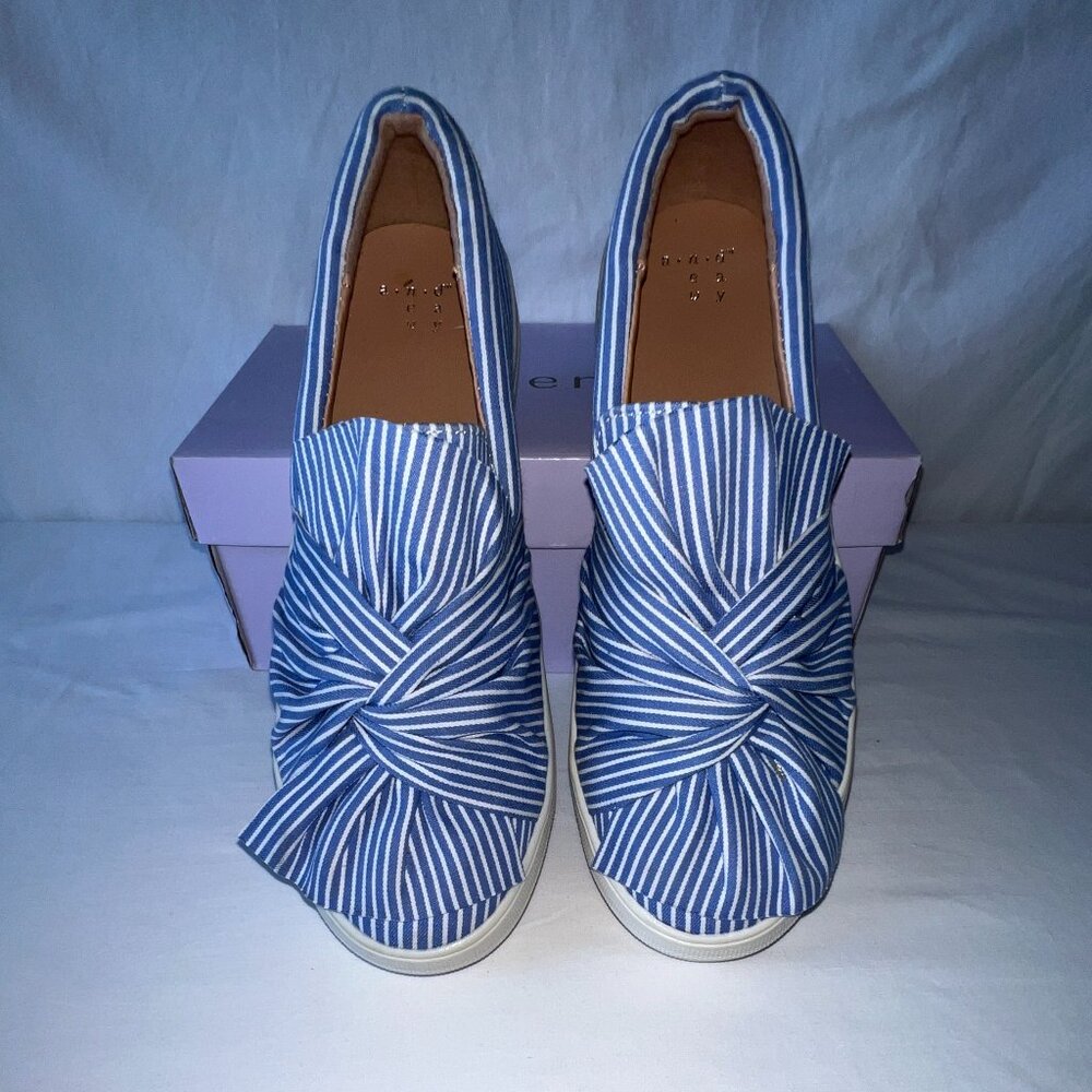A New Day Mellie Fabric Blue & White Stripe Twist Slip On Sneakers, Size 8 EC! - Picture 7 of 12